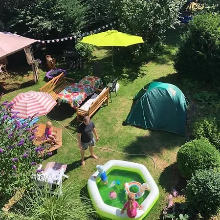 Souterrainwohnung Mit Grossem Garten Und Sauna Lejlighed Kassel