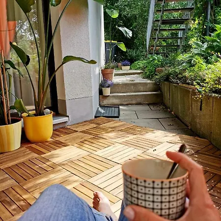 Souterrainwohnung Mit Grossem Garten Und Sauna * 카셀