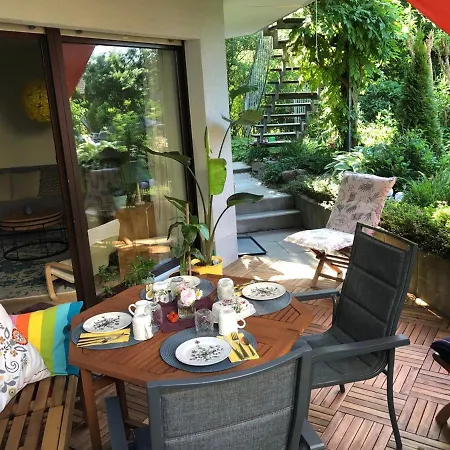 Souterrainwohnung Mit Grossem Garten Und Sauna Apartment *
