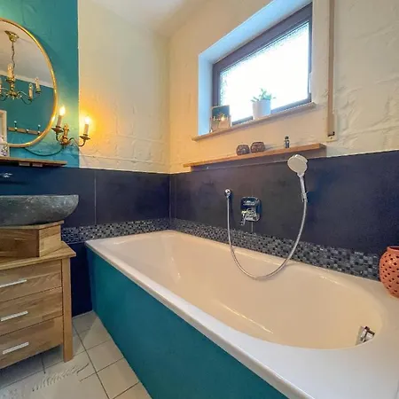 Lejlighed Souterrainwohnung Mit Grossem Garten Und Sauna *